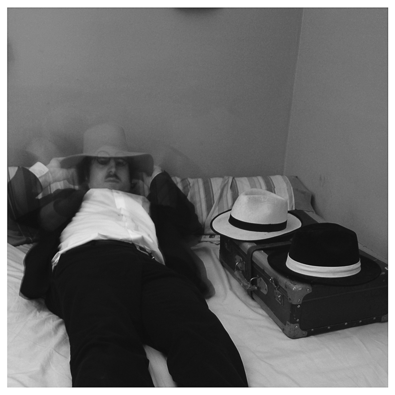 Alberto Caeiro. Primer personaje de El Personaje.
